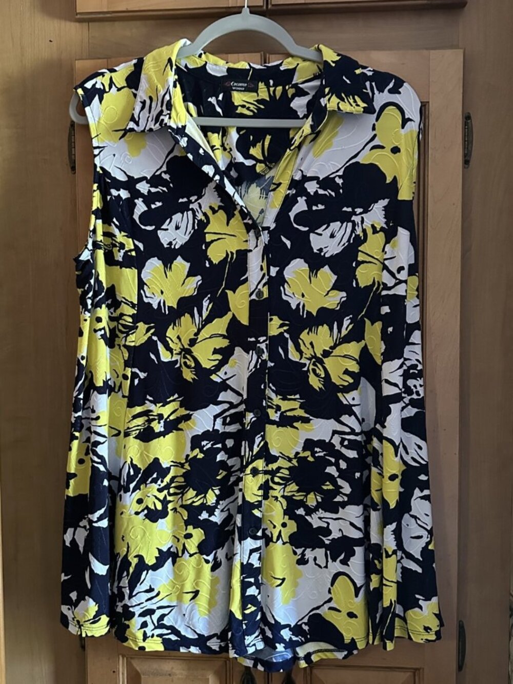 Cocomo Black/Yellow Sleeveless Top 1X